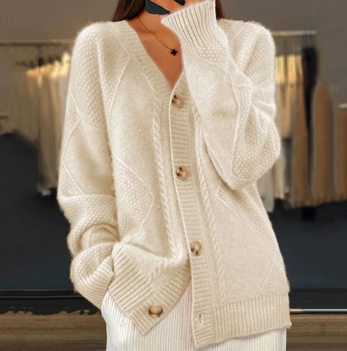 KnitLux - Waar solide raffinement samenkomt met opgeknoopt geluk!